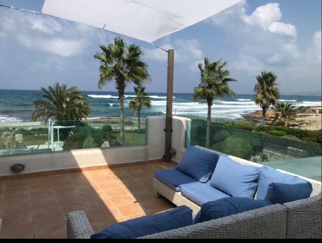 34 Beach Villa Пафос Экстерьер фото